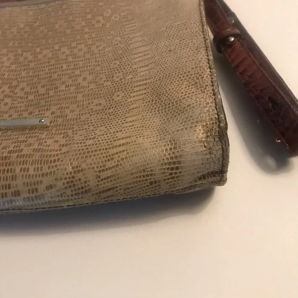 Brahmin Zip Top Croc-Embossed Leather Crossbody Handbag Purse 824 - Picture 10 of 16